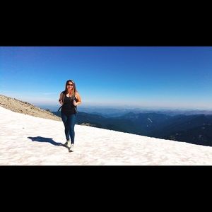 Meet your Posher, Missjitpan